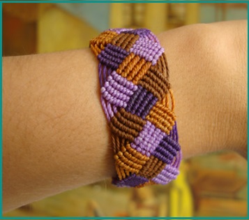 Pulseras de hilo encerado