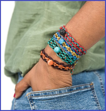 Pulseras de hilo encerado